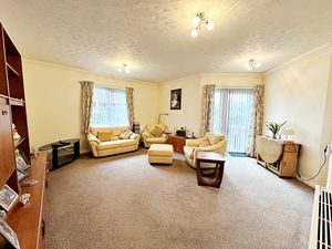 Lounge - click for photo gallery